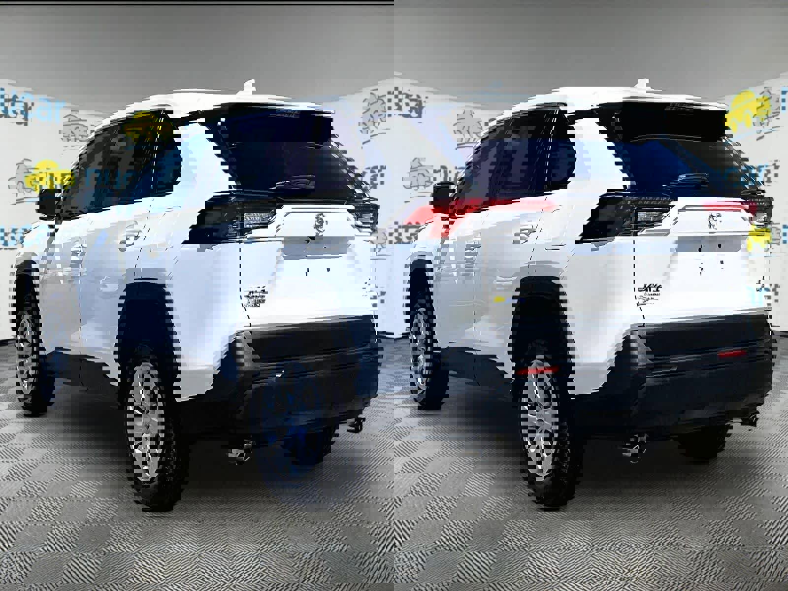 Used 2025 Toyota RAV4 LE image 4