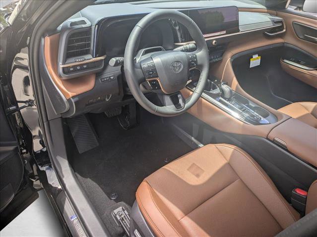 New 2026 Toyota Crown Signia image 3