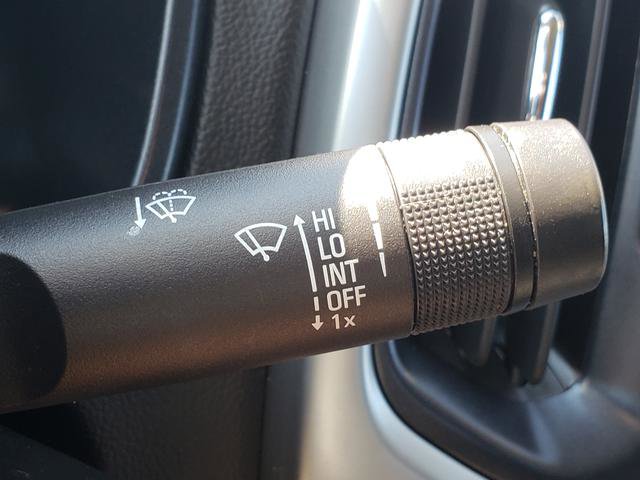 Used 2018 Chevrolet Colorado LT w/ LT Convenience Package image 28