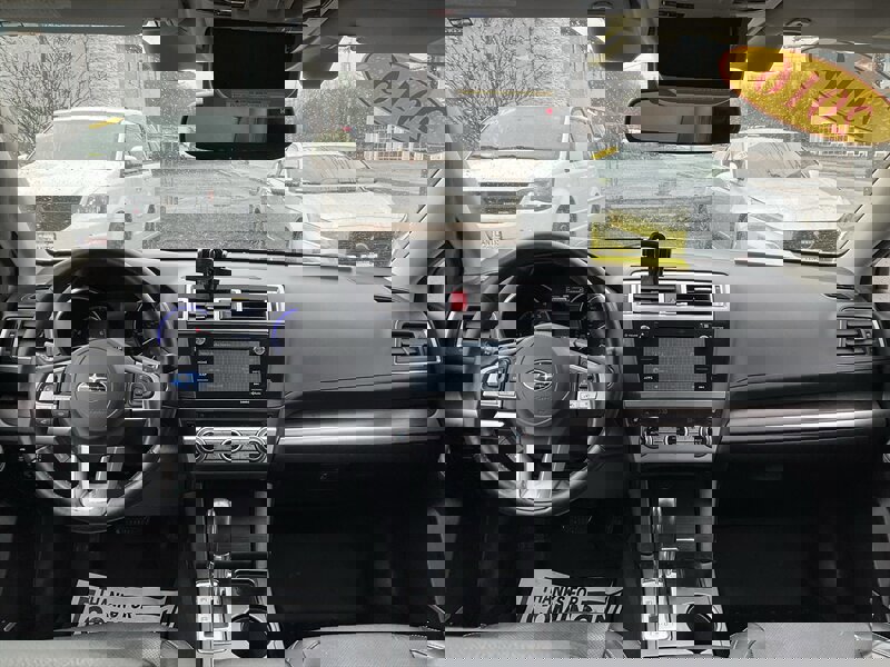 Used 2016 Subaru Legacy 3.6R Limited image 18