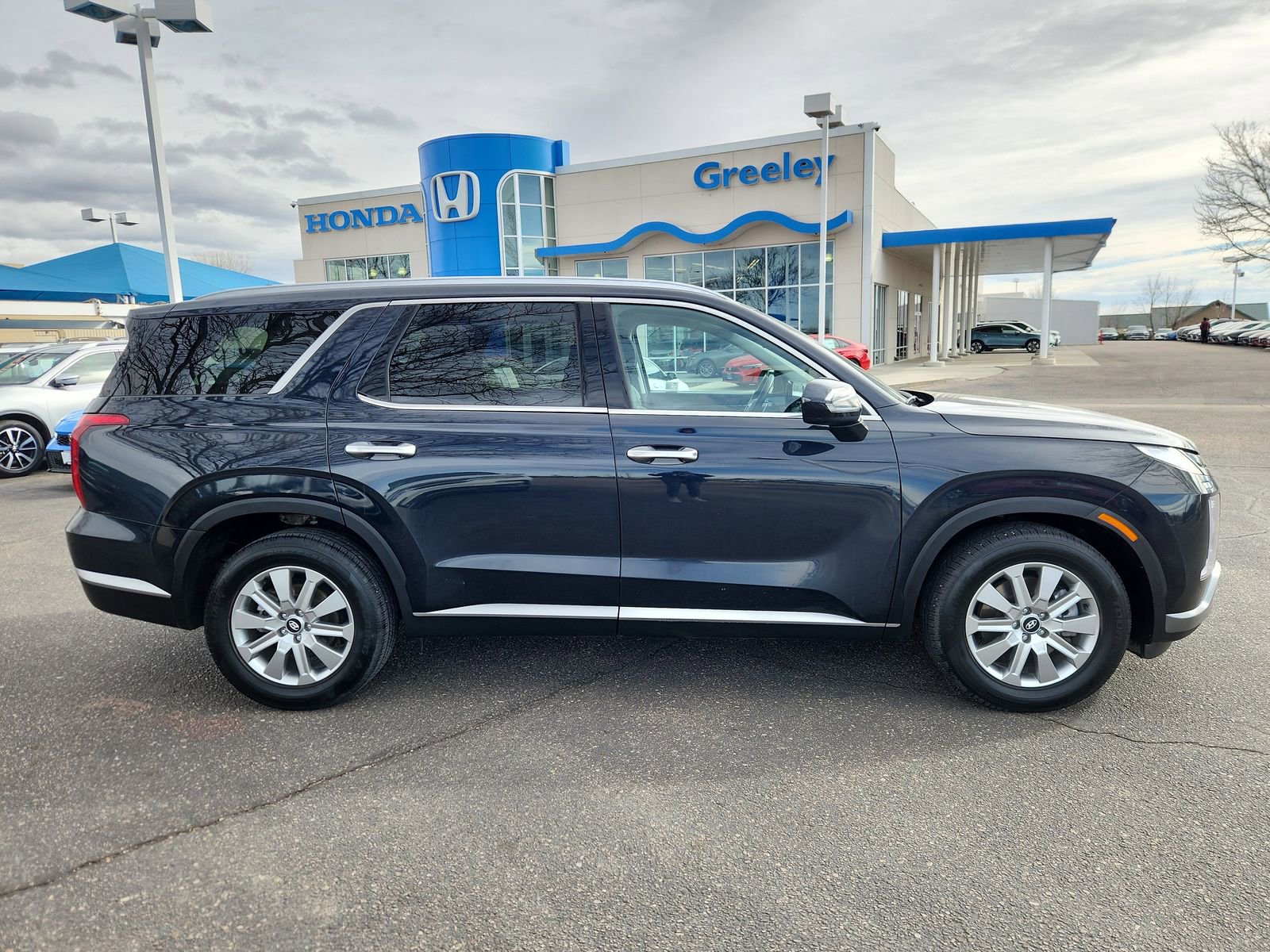 Used 2024 Hyundai Palisade SEL image 6