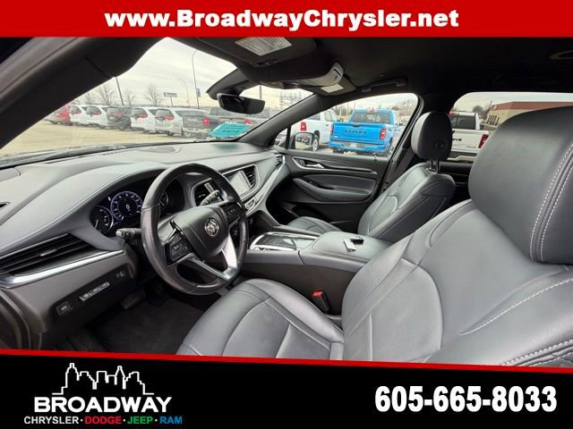Used 2024 Buick Enclave Premium image 16