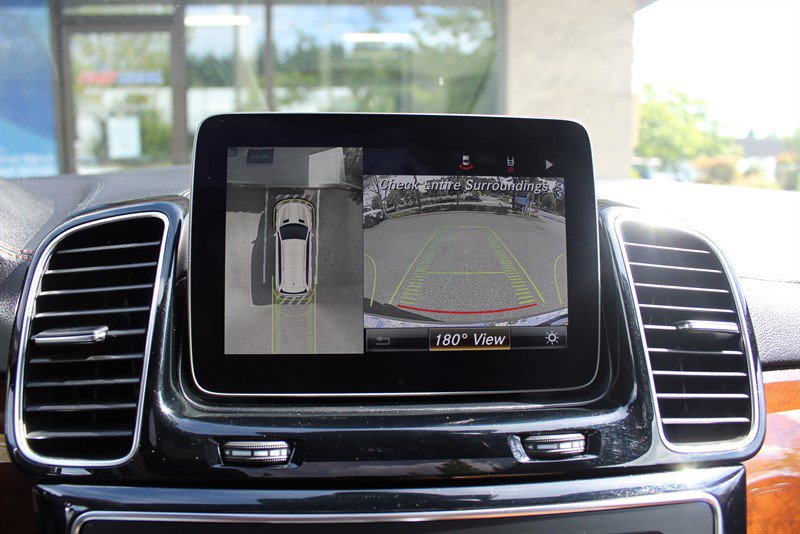 Used 2018 Mercedes-Benz GLS 550 4MATIC image 11