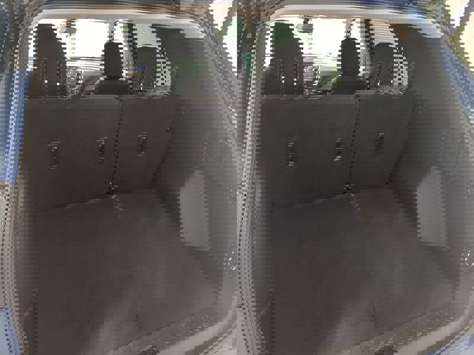 Used 2019 Chevrolet Equinox LT image 31