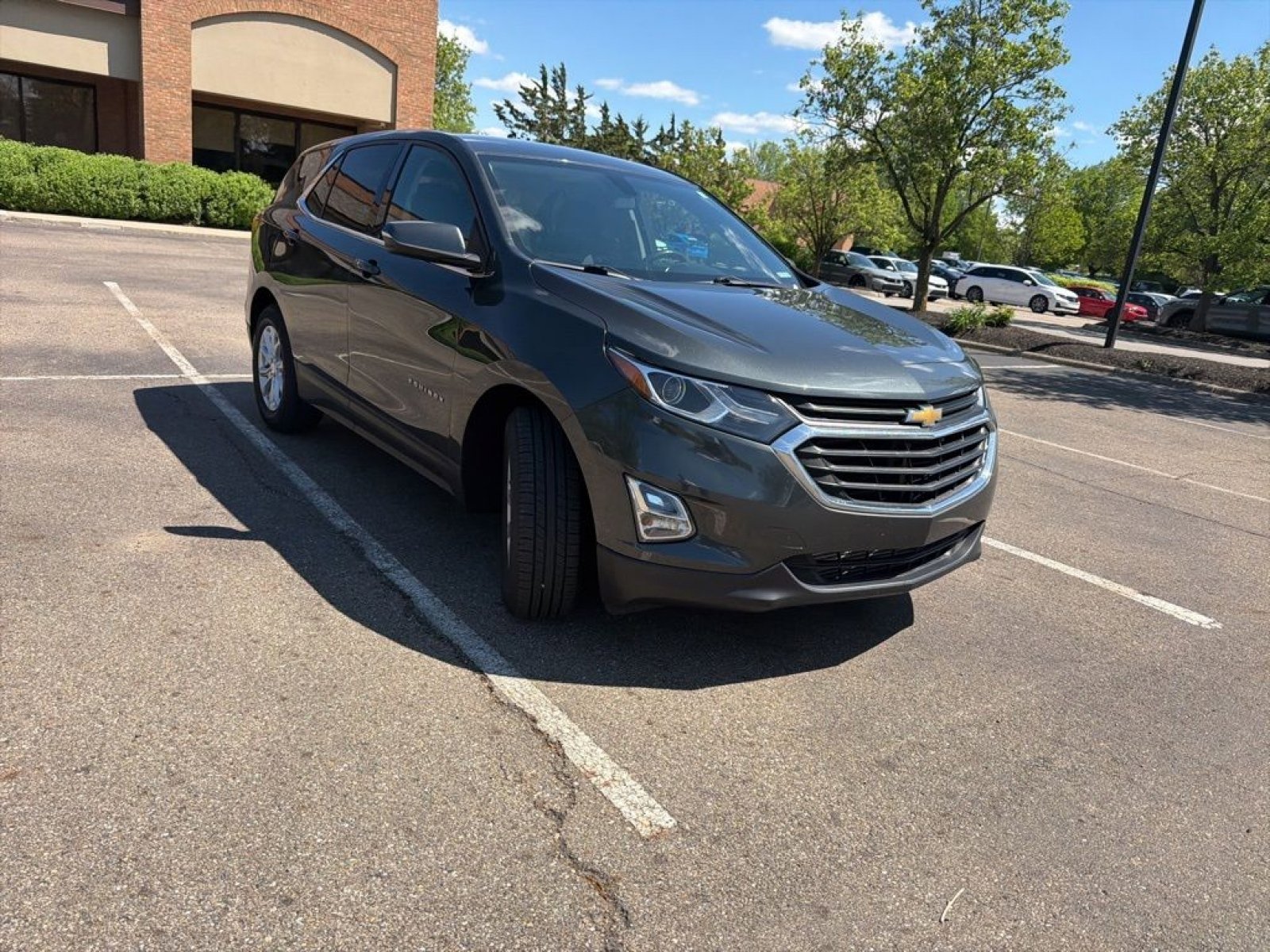 Used 2018 Chevrolet Equinox LT FWD image 4