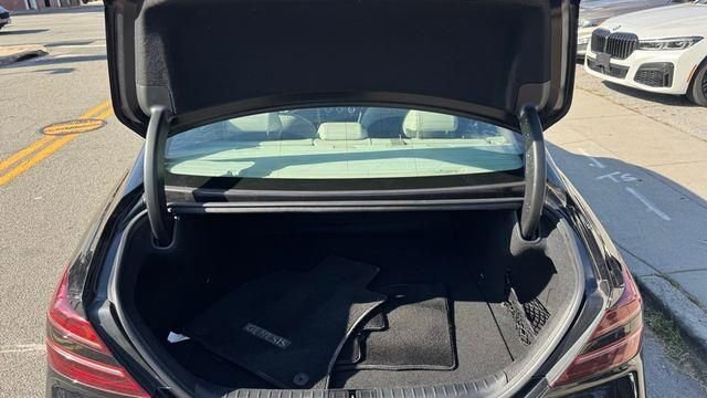 Used 2023 Genesis G70 2.0T image 22