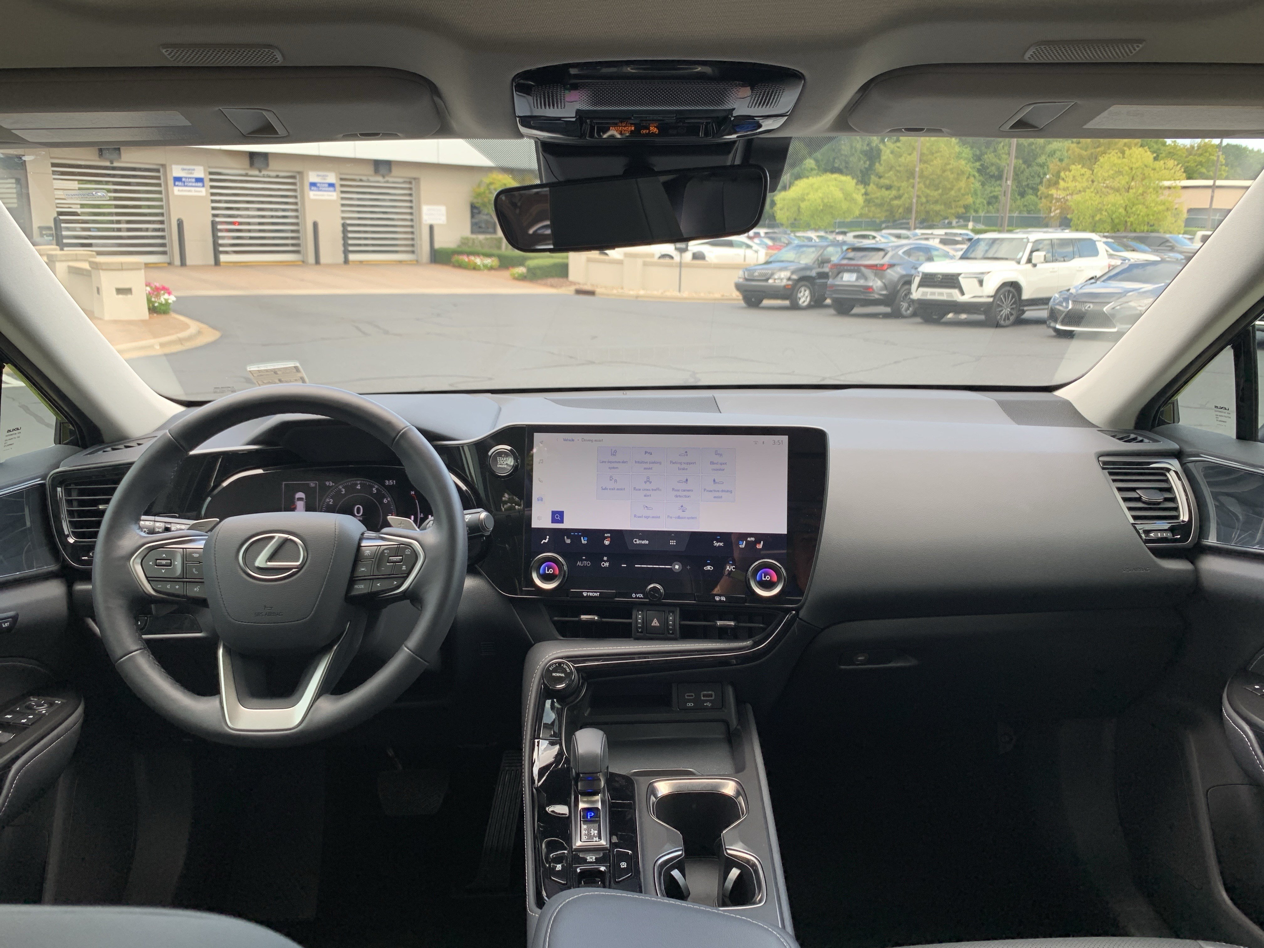 Certified 2025 Lexus NX 250 FWD w/ Accessory Package (2T) image 30