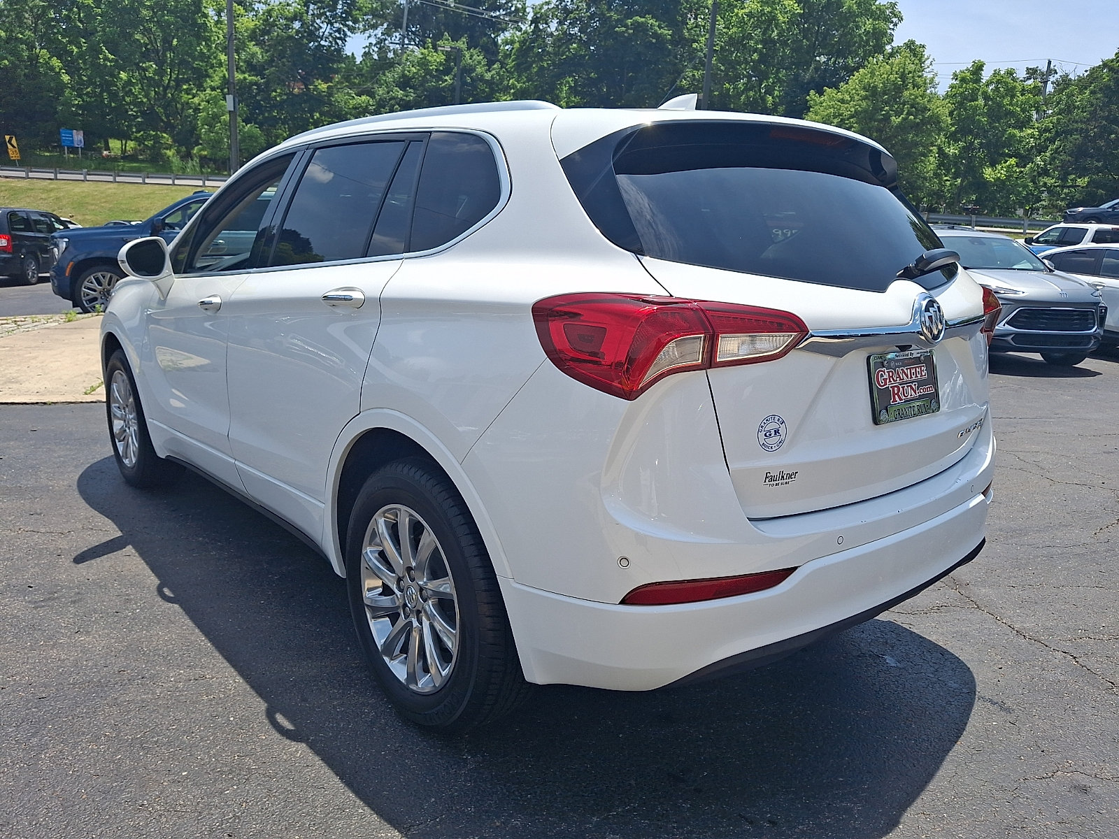 Used 2019 Buick Envision Essence AWD/4WD image 4