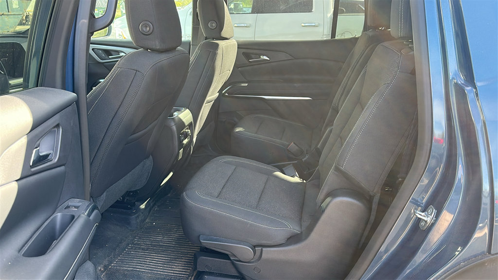 Used 2026 Chevrolet Traverse LT w/ Sun and Wheel Package AWD/4WD image 9