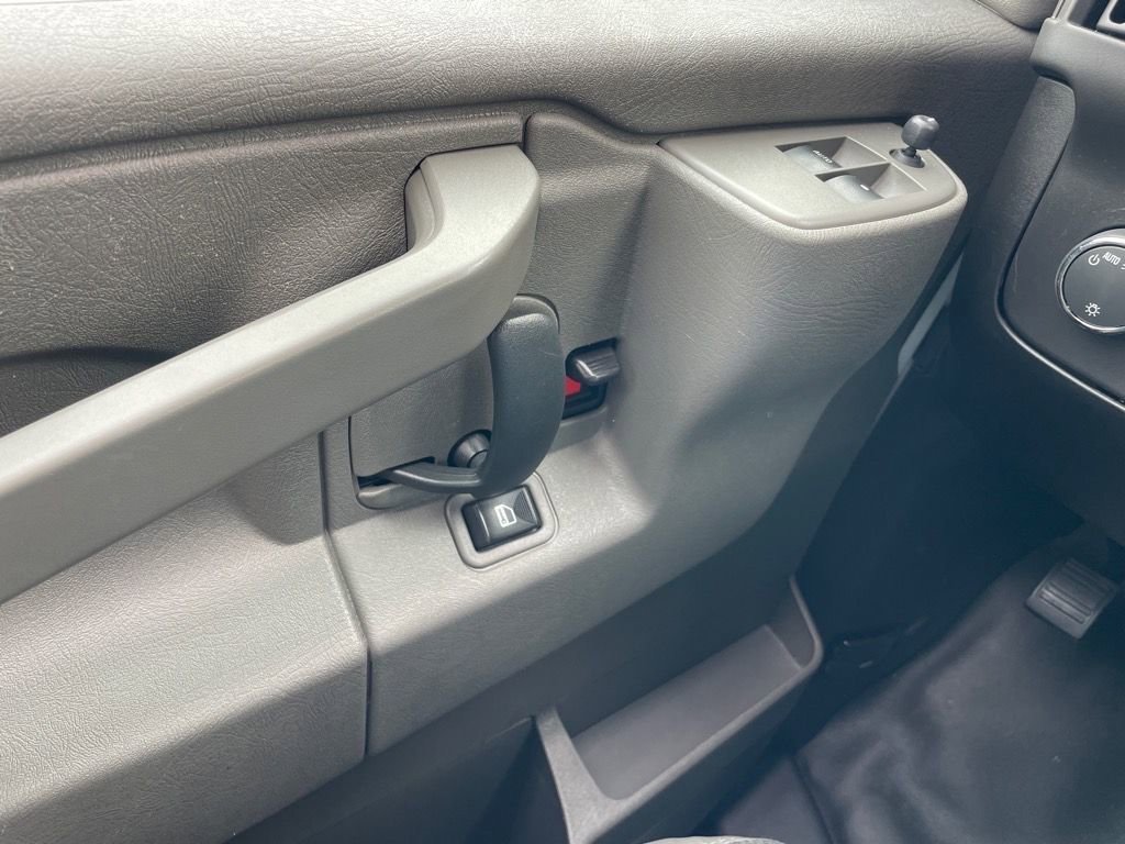 Used 2024 Chevrolet Express 2500 Work Van w/ Driver Convenience Package image 17