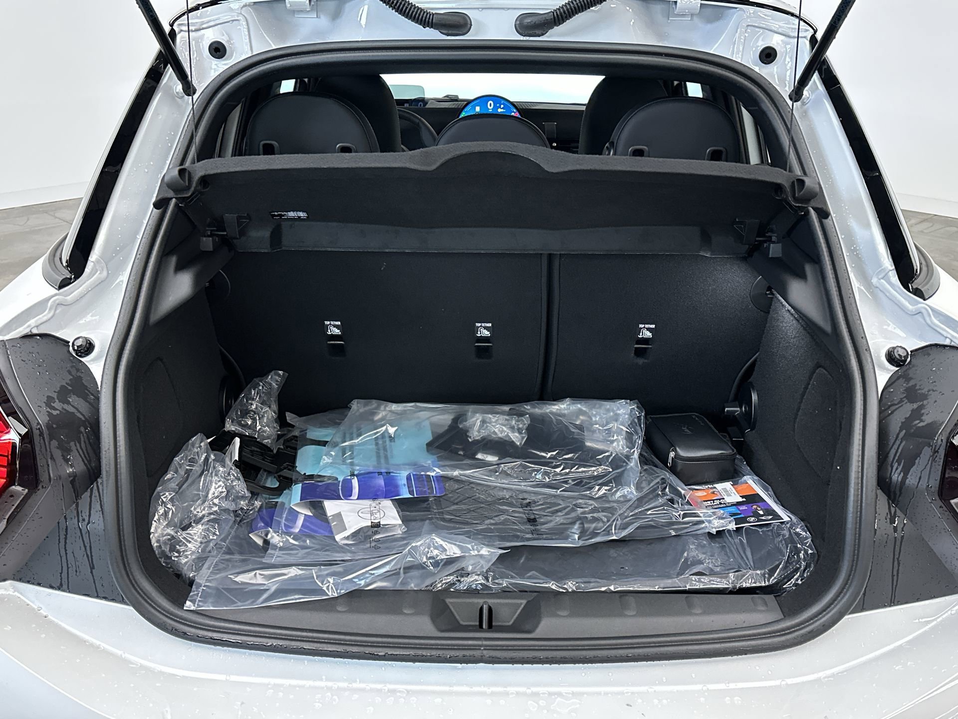 New 2026 MINI Cooper 4-Door Hardtop image 25