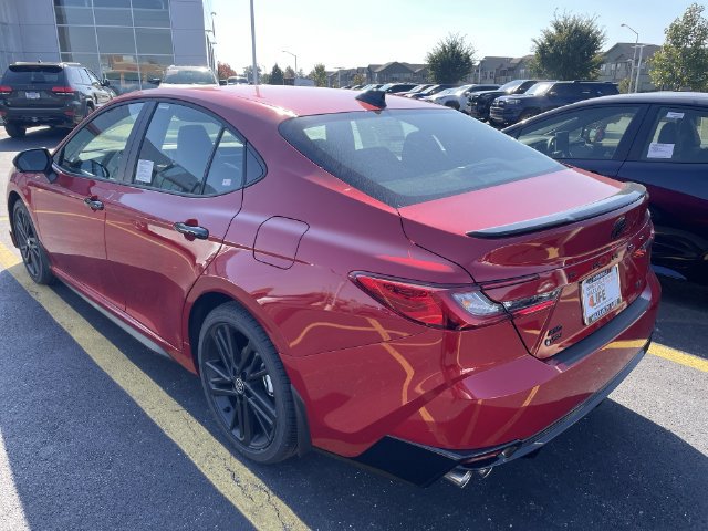 New 2026 Toyota Camry Hybrid AWD/4WD image 31