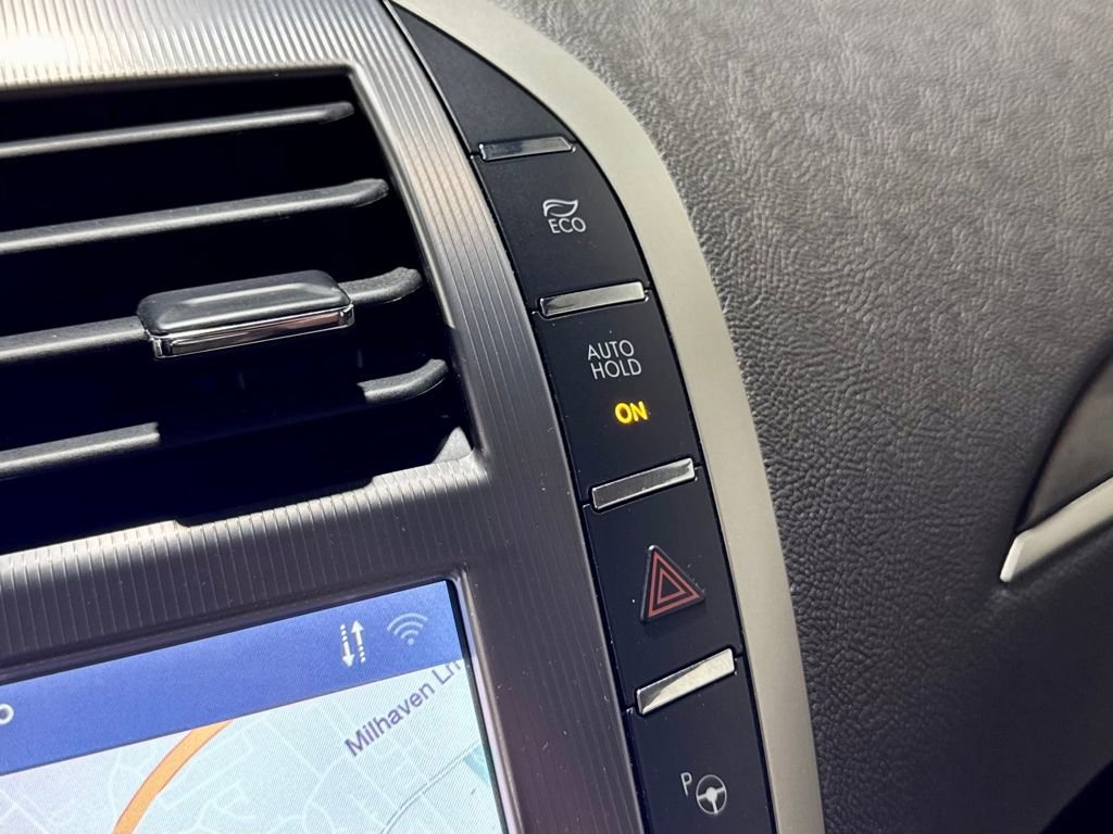 Used 2020 Lincoln MKZ Reserve w/ Elements Package image 23