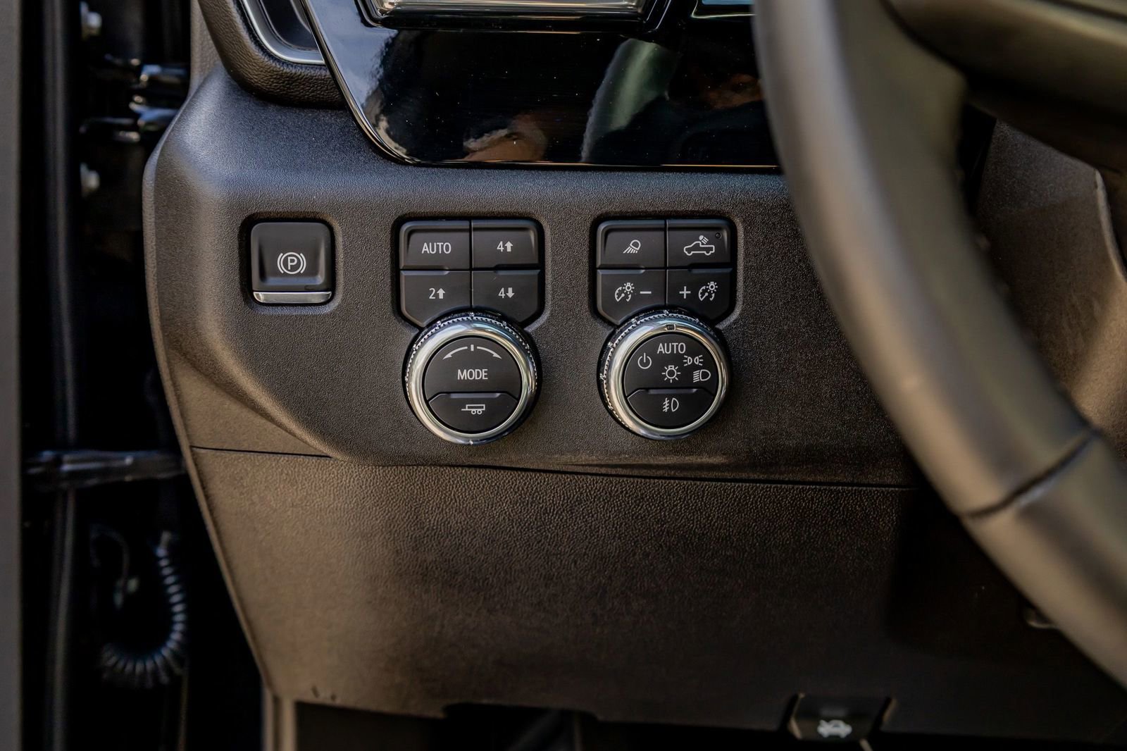 Used 2025 GMC Sierra 3500 SLT w/ Texas SLT Premium Package image 22