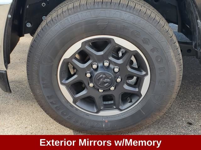 Used 2025 RAM 3500 Laramie image 8