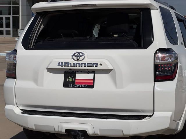 Used 2020 Toyota 4Runner SR5 image 22