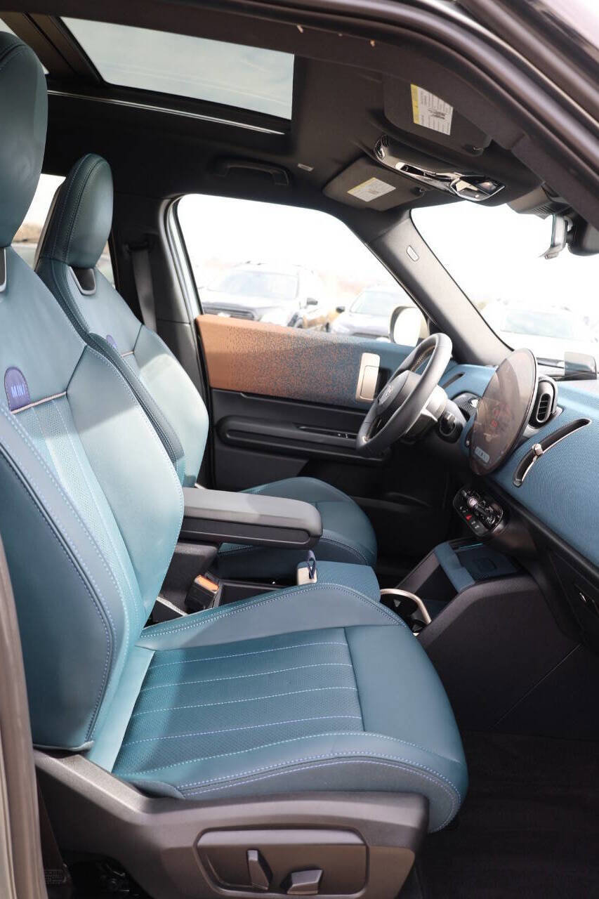 Used 2025 MINI Cooper Countryman S w/ Comfort Package Max image 15