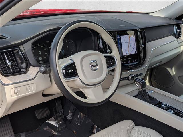 Used 2021 Volvo XC60 T6 Inscription AWD/4WD image 10