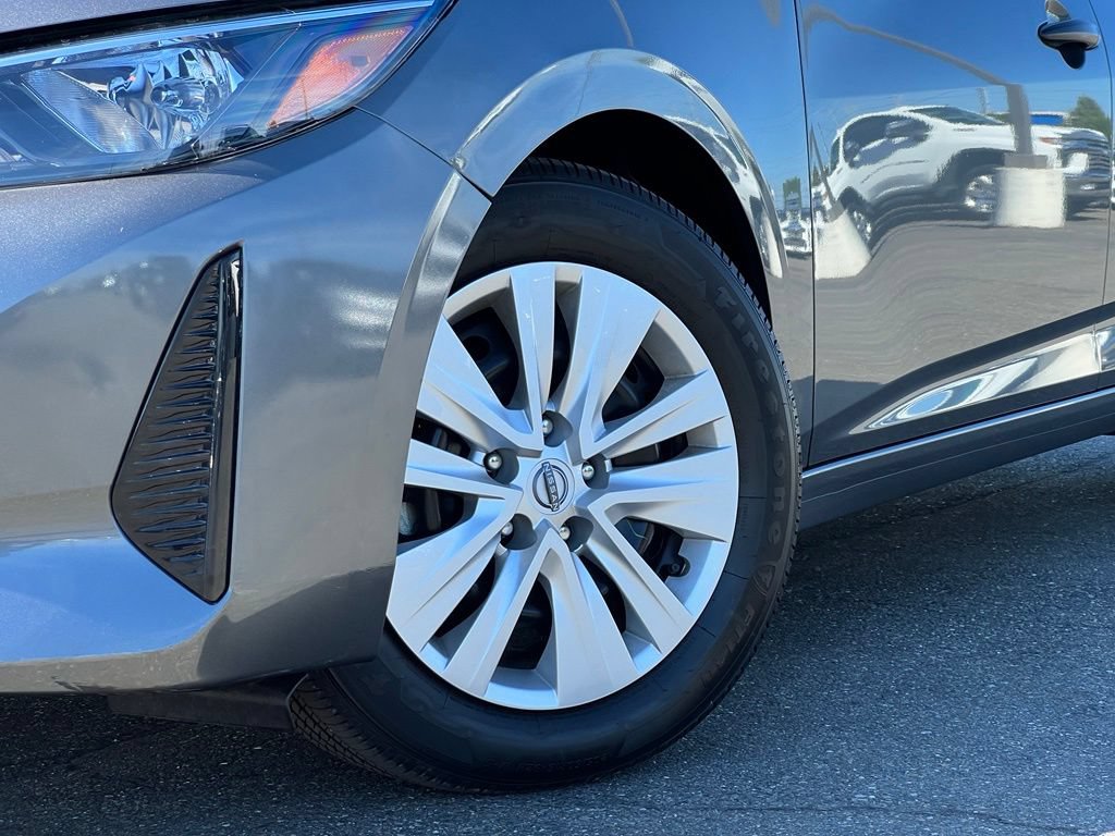 Used 2025 Nissan Sentra S FWD image 2