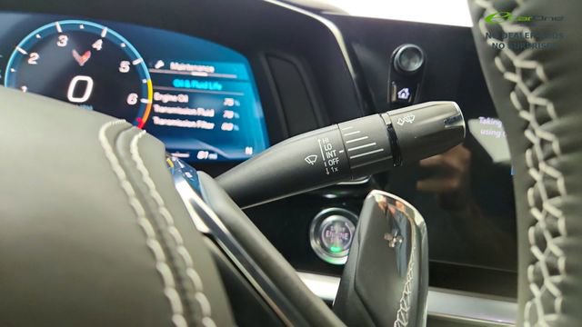 Used 2025 Chevrolet Corvette E-Ray image 39