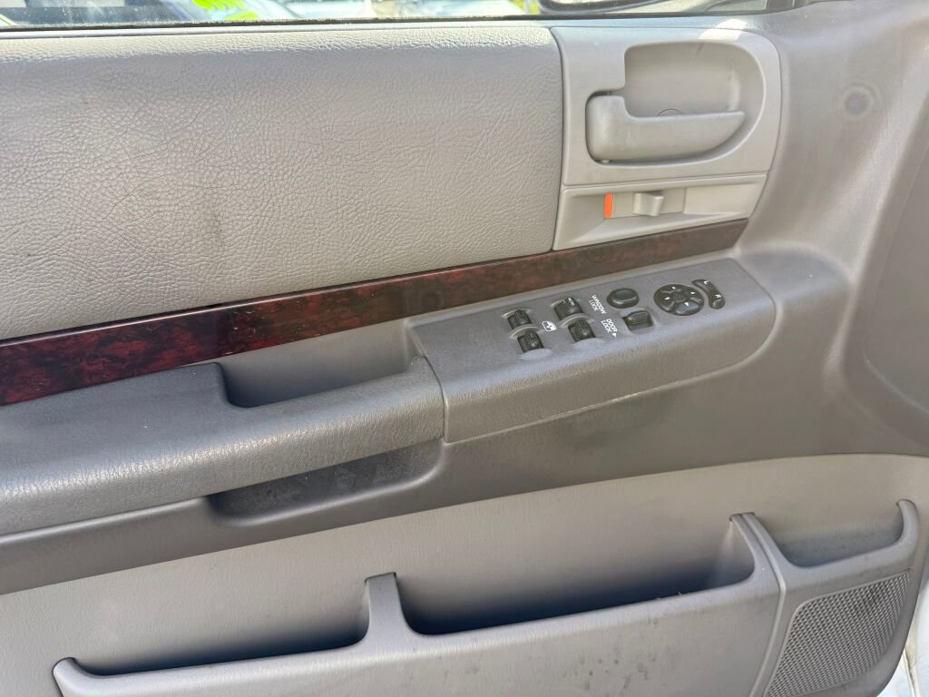 Used 2002 Dodge Durango SLT Plus image 9