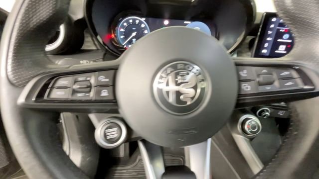 Used 2024 Alfa Romeo Tonale Ti AWD/4WD image 21