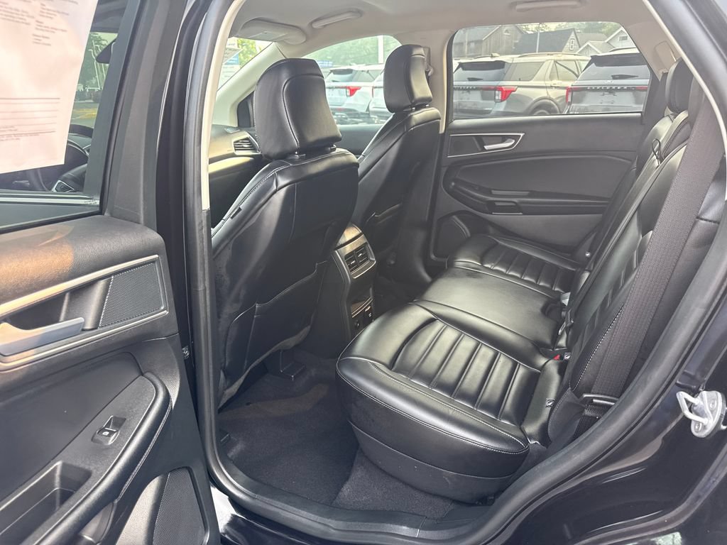 Used 2024 Ford Edge SEL w/ Convenience Package AWD/4WD image 17