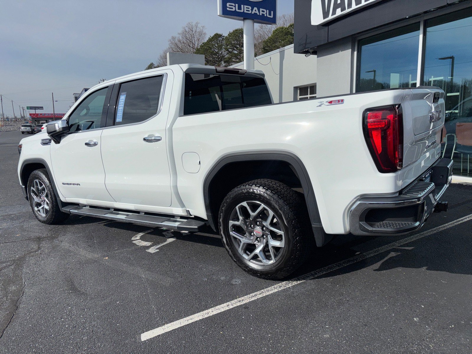 Certified 2023 GMC Sierra 1500 SLT w/ SLT Premium Plus Package image 2