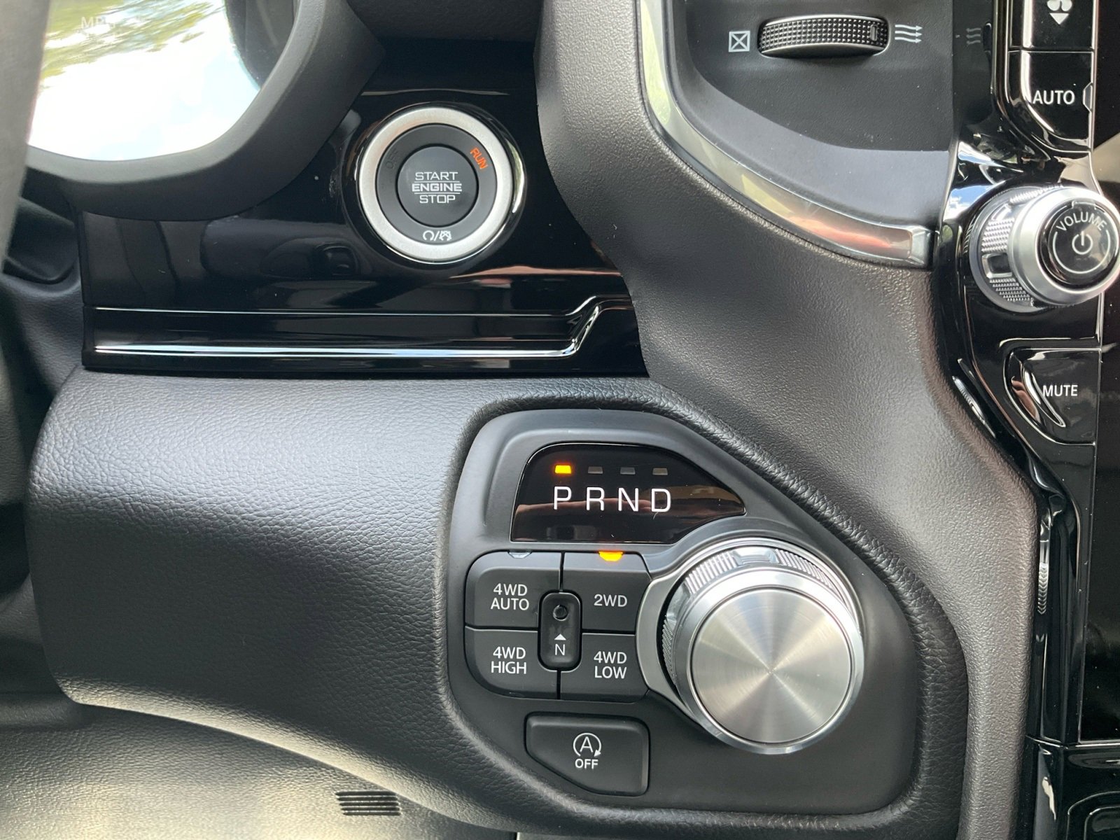 New 2026 RAM 1500 Laramie w/ Night Edition image 22