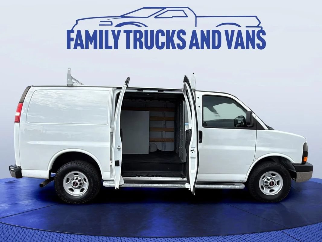 Used 2014 GMC Savana 2500 RWD image 6