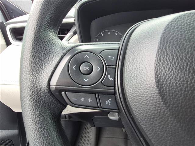 Used 2025 Toyota Corolla Cross L FWD image 15