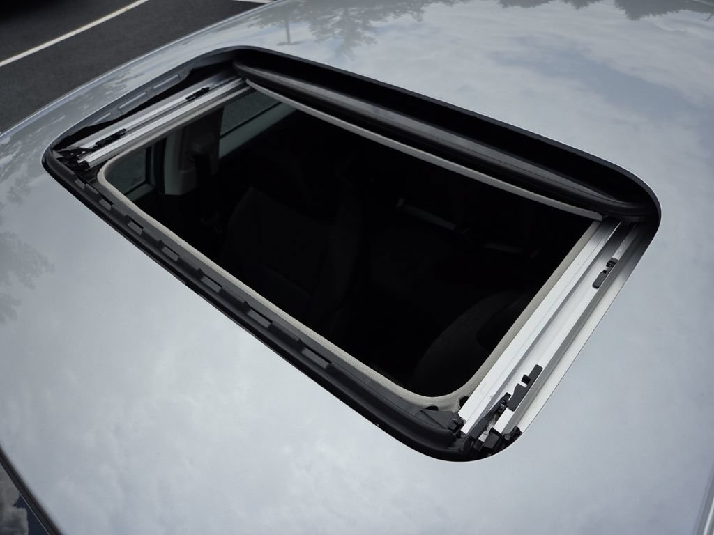 New 2026 Honda Accord SE image 3
