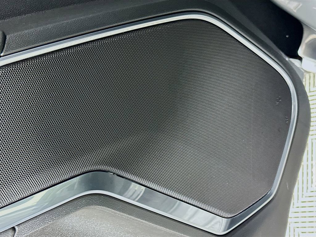 Used 2024 GMC Sierra 1500 Elevation image 18