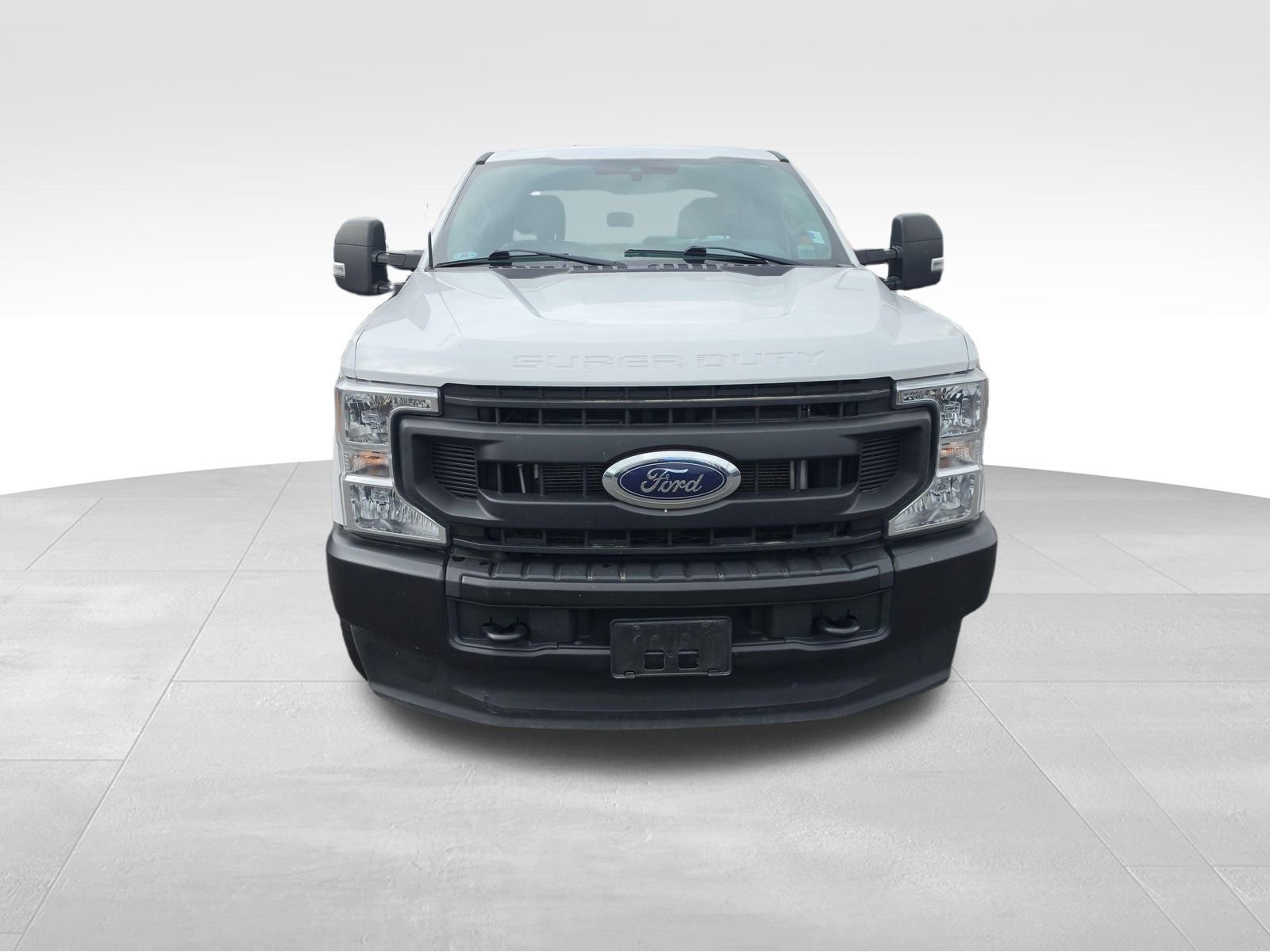 Used 2022 Ford F250 XL w/ Power Equipment Group AWD/4WD image 8