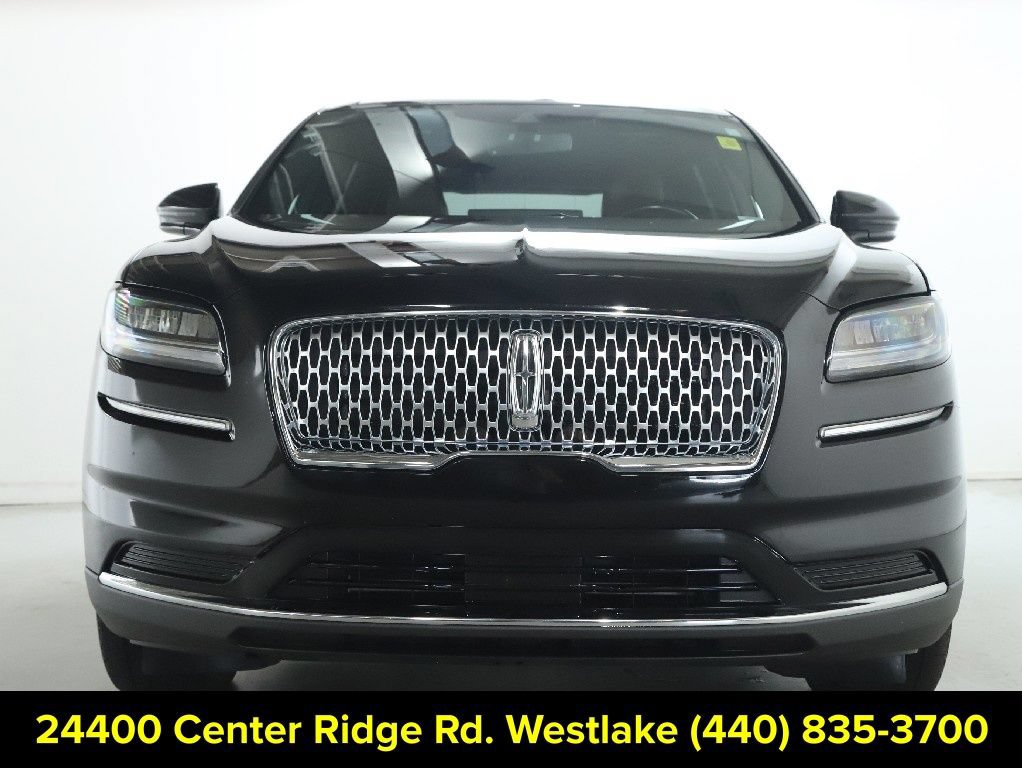 Used 2023 Lincoln Nautilus Reserve AWD/4WD image 6