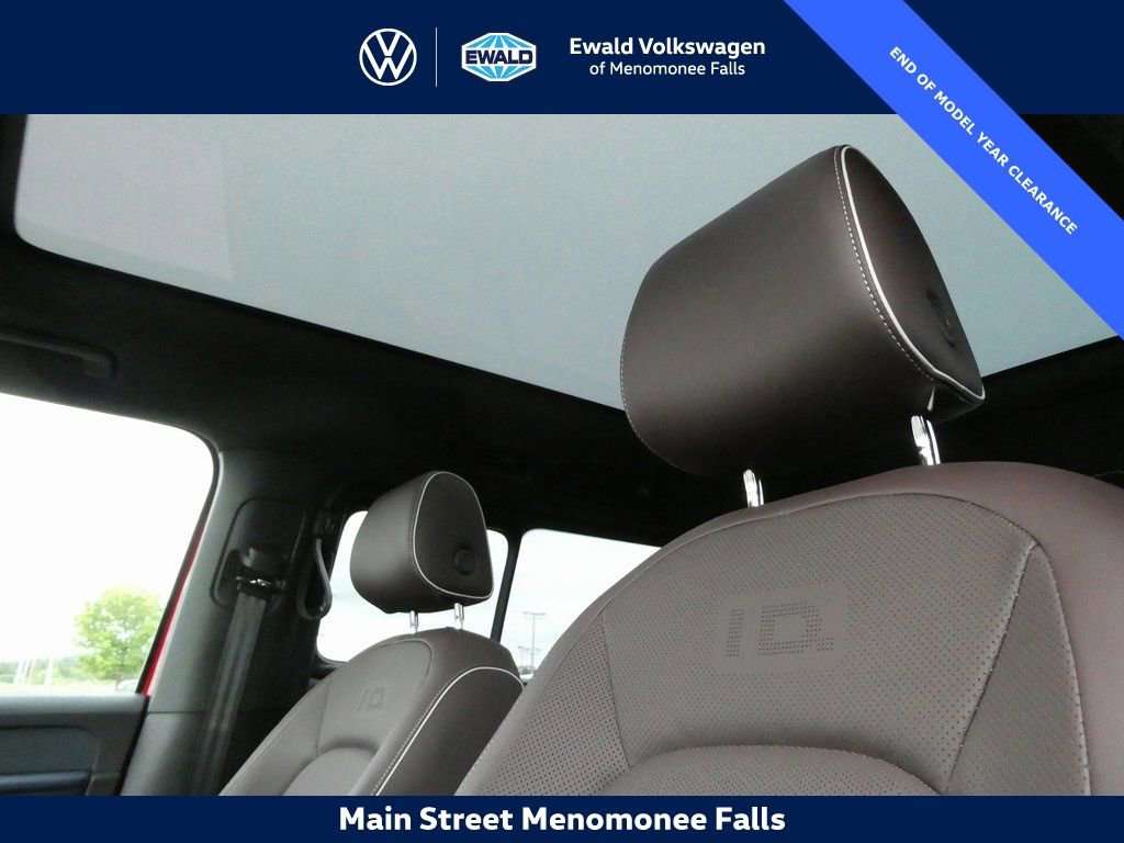 New 2025 Volkswagen ID. Buzz Pro S Plus AWD/4WD image 33