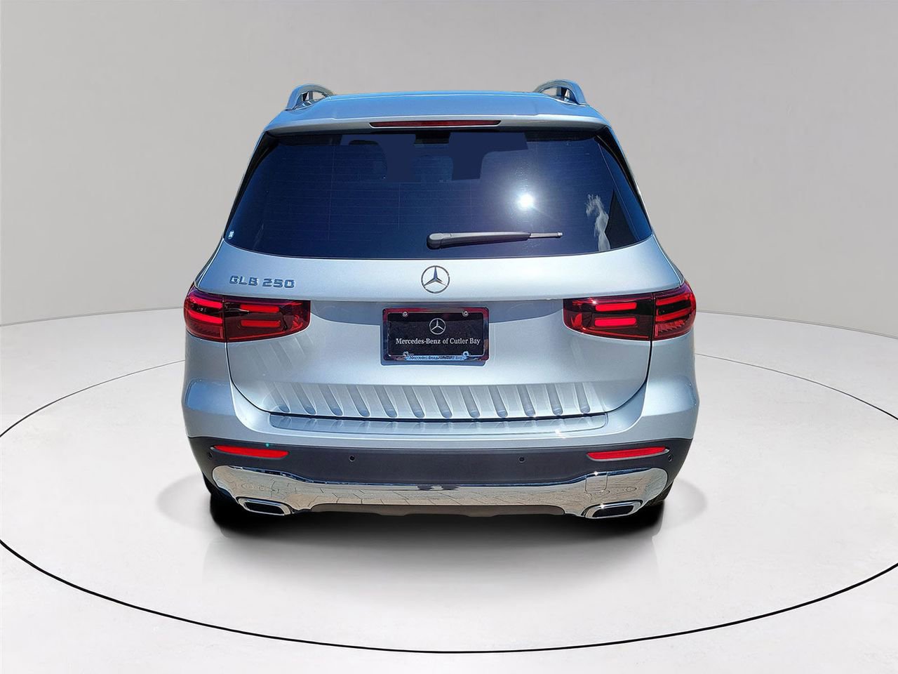 New 2026 Mercedes-Benz GLB 250 image 5