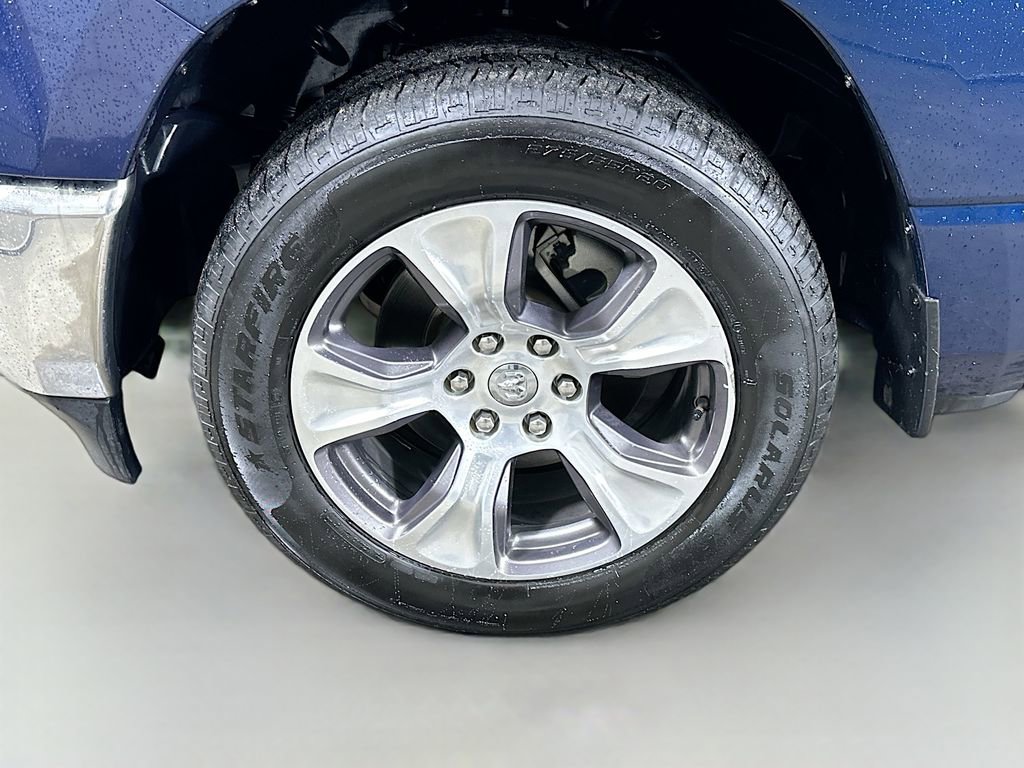 Used 2024 RAM 1500 Laramie image 8