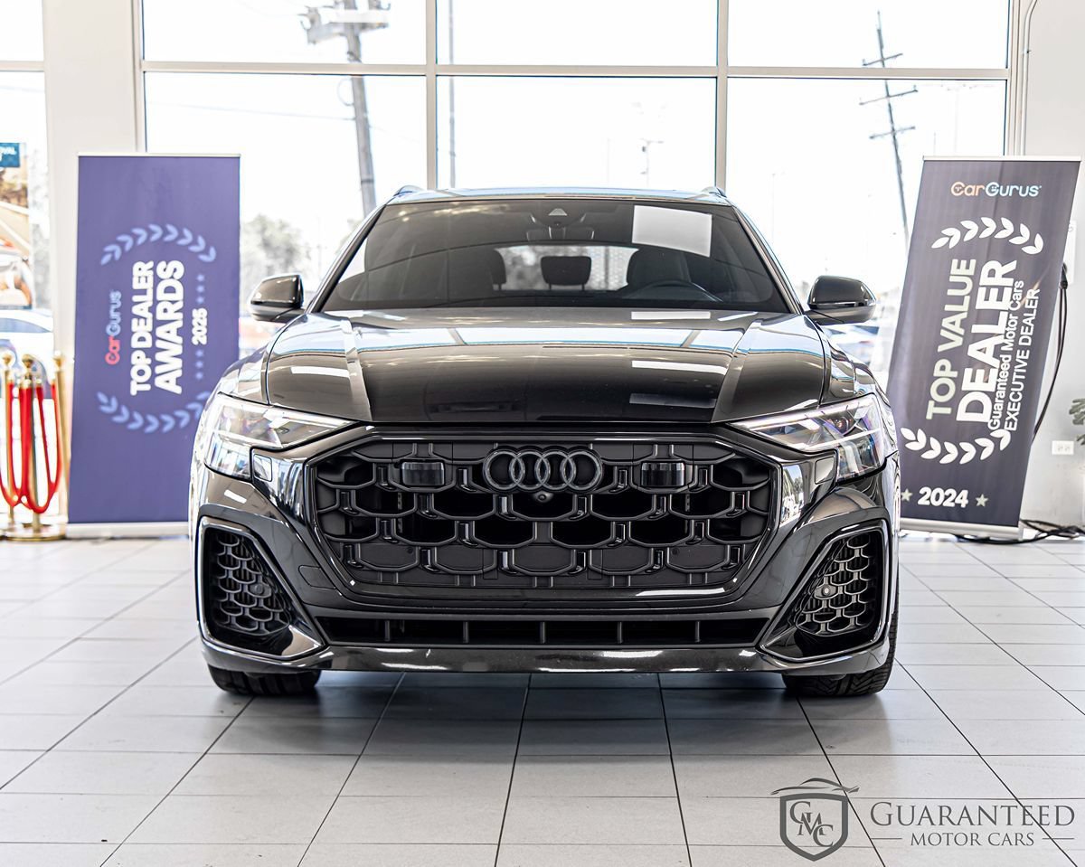 Used 2025 Audi SQ8 Premium Plus w/ 23" Wheel Package AWD/4WD image 2
