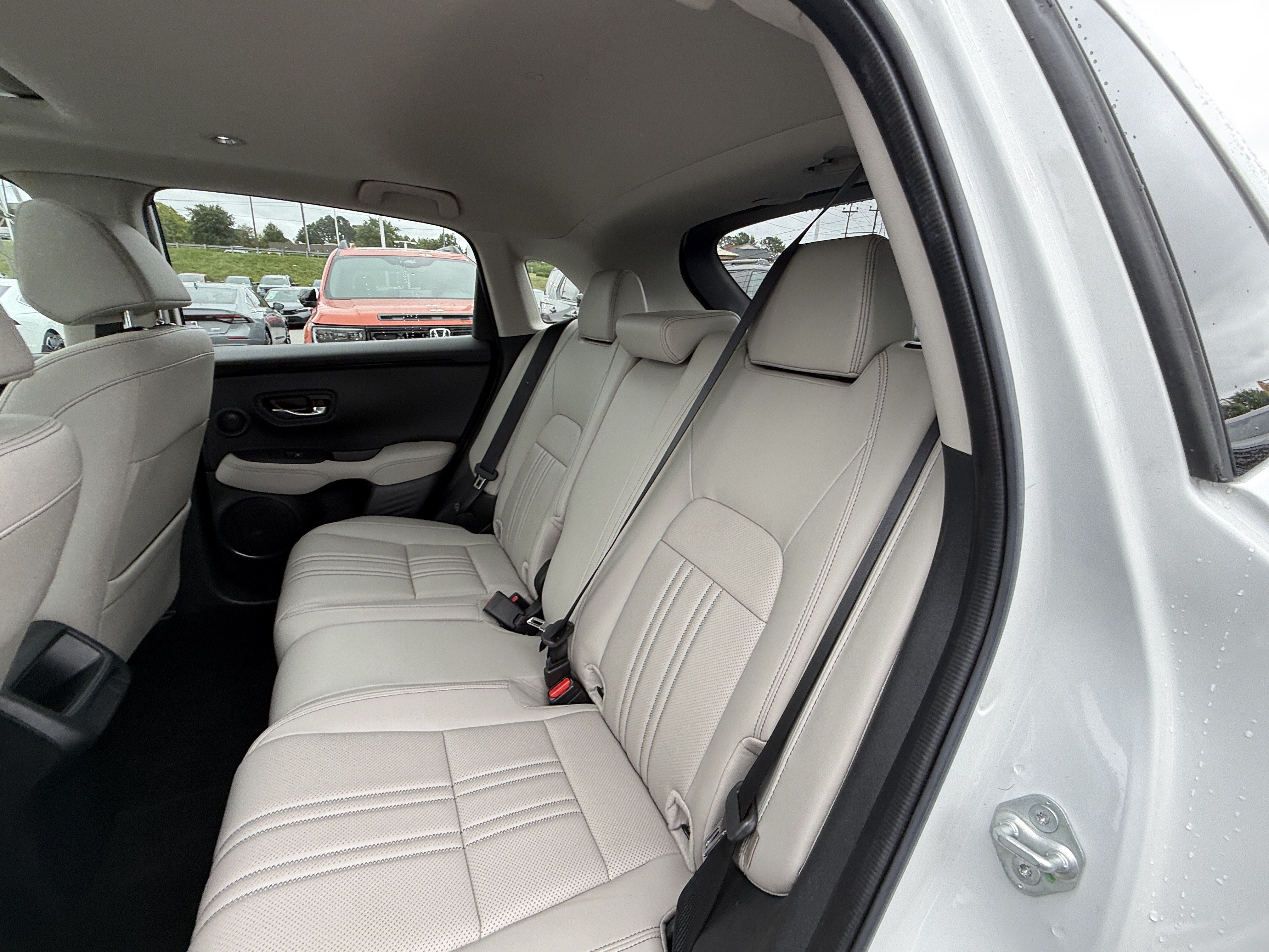 Certified 2024 Honda HR-V EX-L image 31