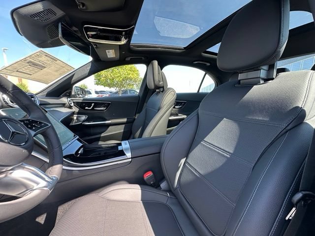 New 2026 Mercedes-Benz C 300 4MATIC Sedan image 32
