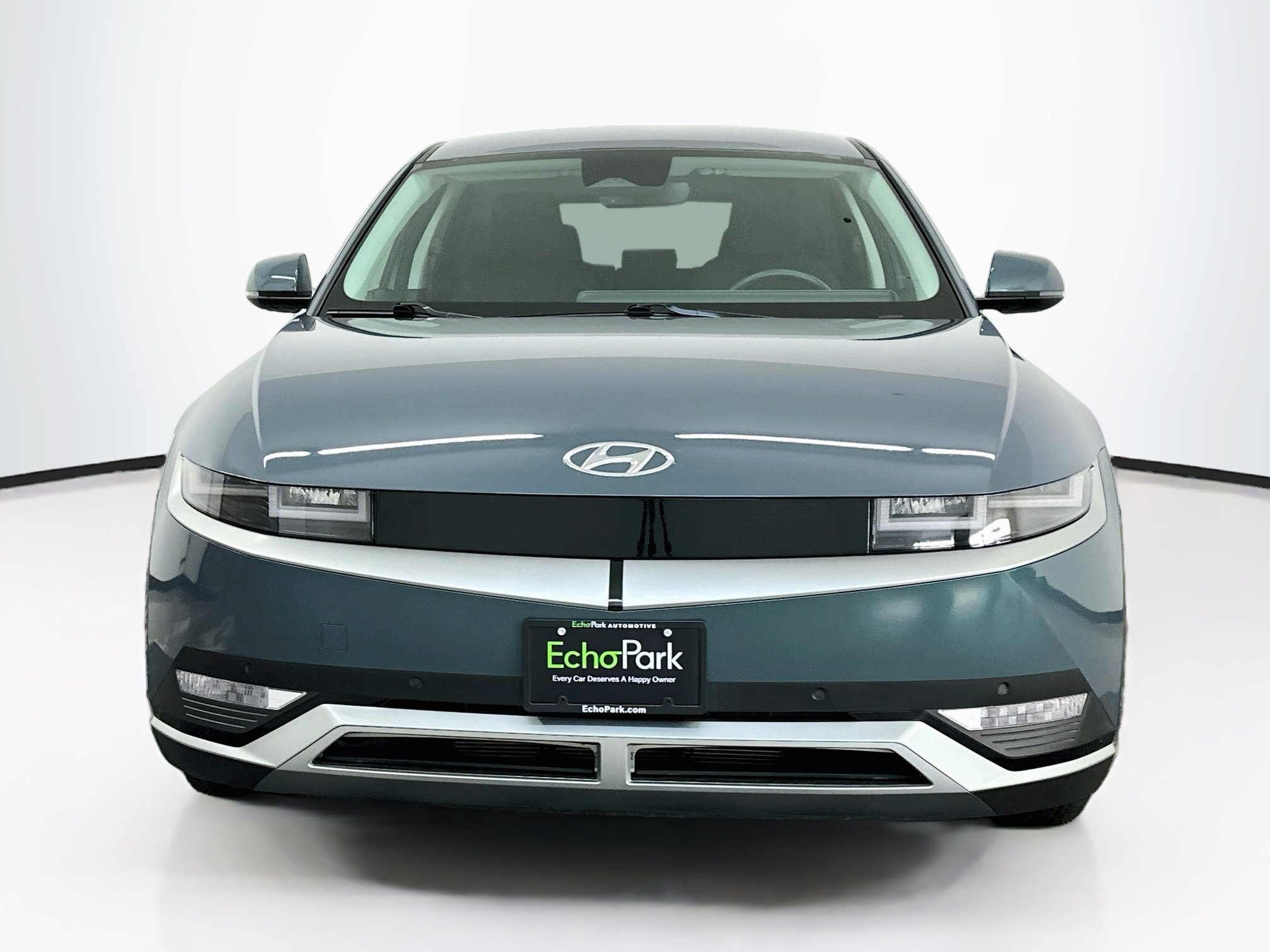 Used 2024 Hyundai Ioniq 5 SEL AWD/4WD image 2