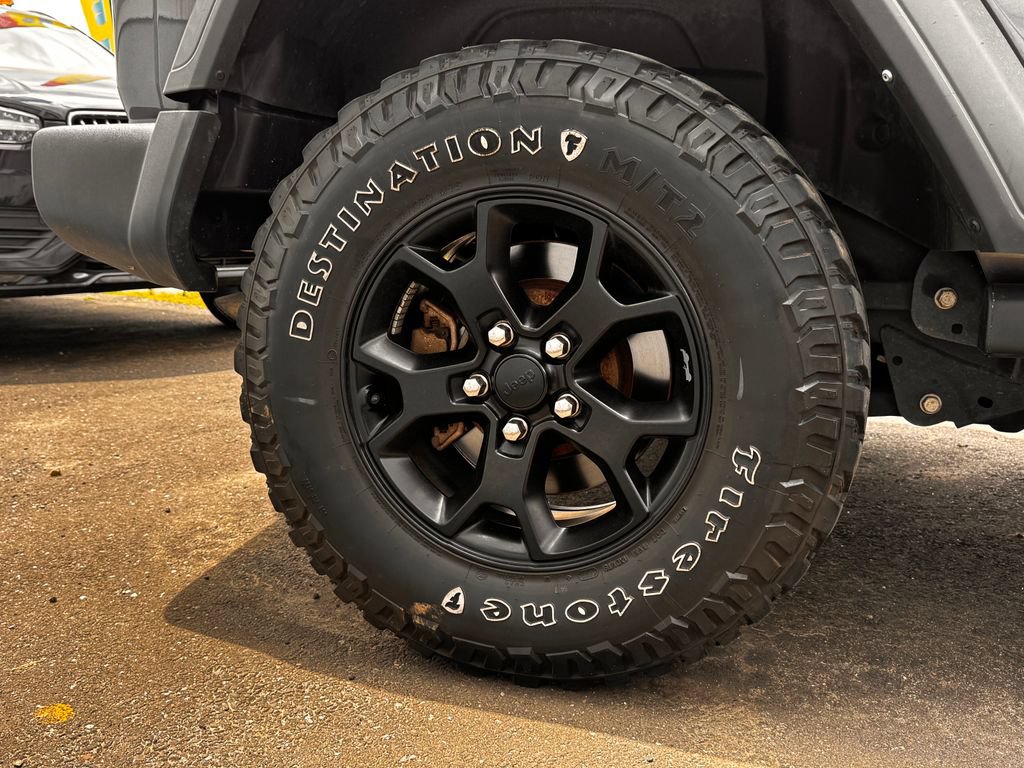 Used 2022 Jeep Wrangler Sport AWD/4WD image 24