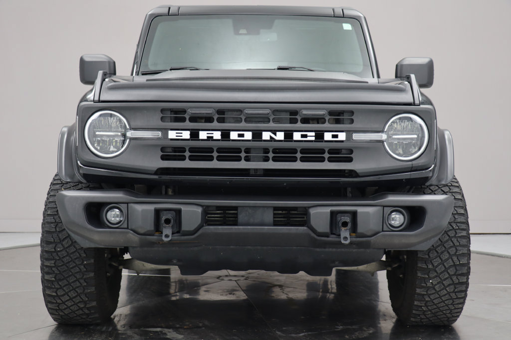 Used 2023 Ford Bronco Black Diamond w/ Sasquatch Package AWD/4WD image 8
