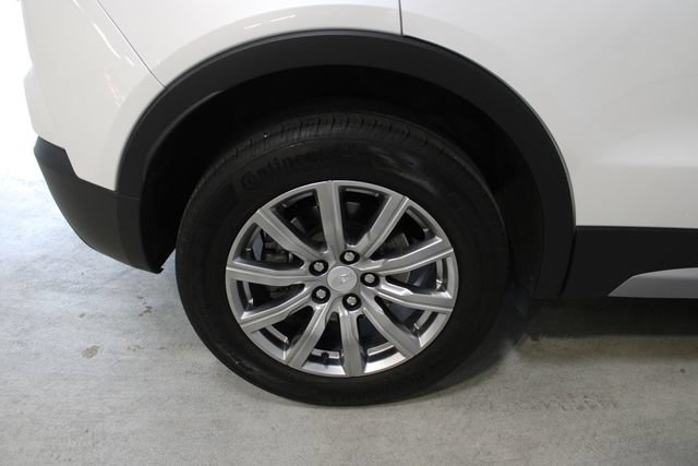Used 2023 Cadillac XT4 Premium Luxury w/ Cold Weather Package FWD image 39