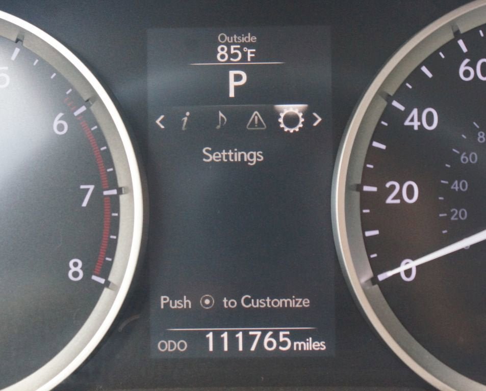 Used 2016 Lexus IS 200t RWD image 4