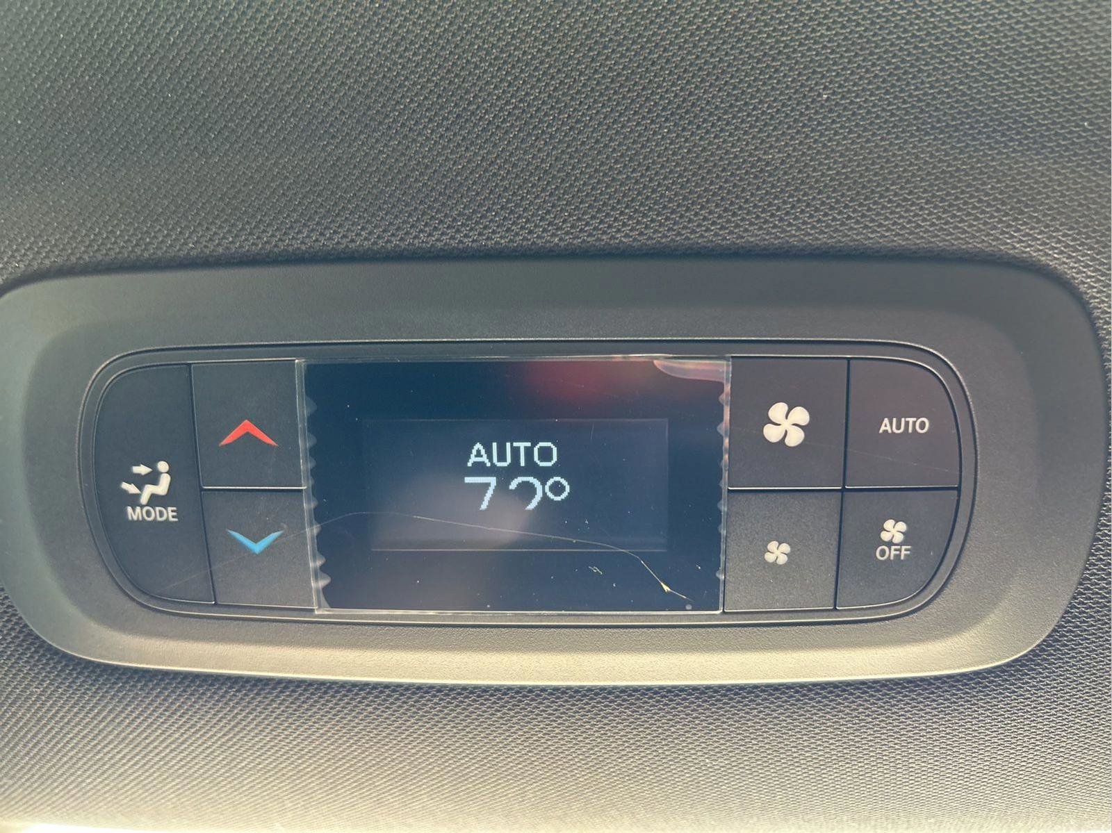 Certified 2021 Chrysler Pacifica Touring-L w/ S Appearance Package image 38