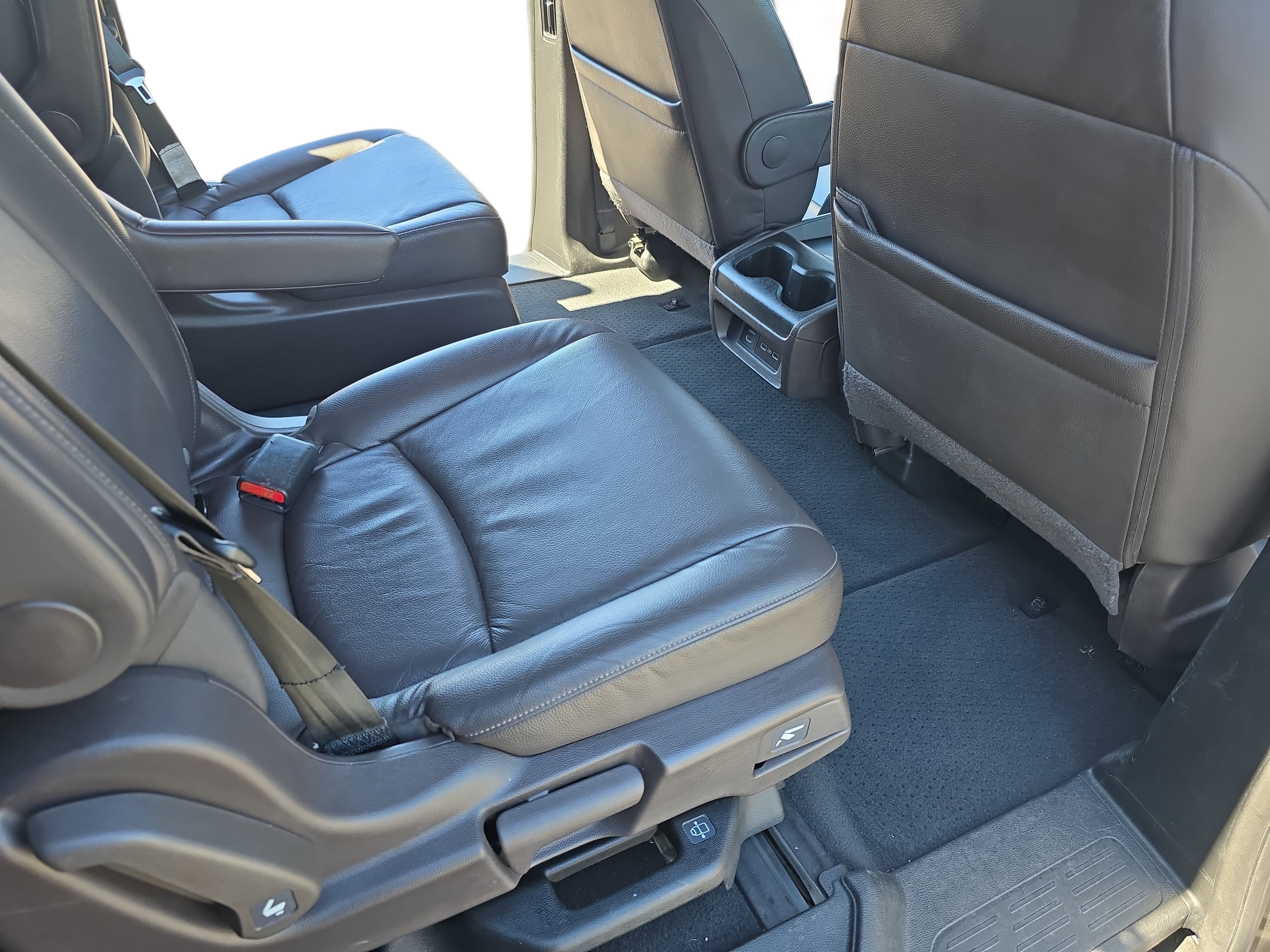 Used 2023 Honda Odyssey Touring image 9