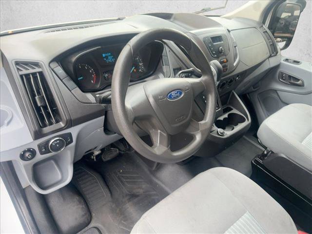Used 2019 Ford Transit 250 148 Medium Roof image 17