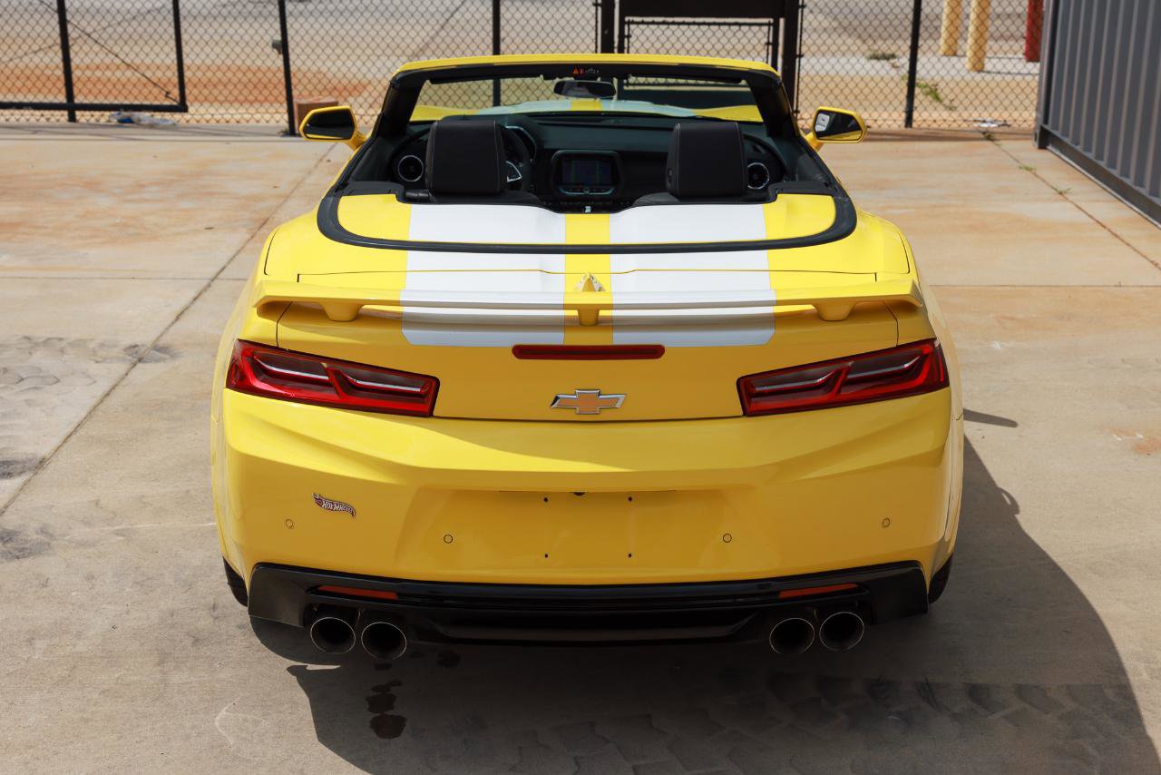 Used 2016 Chevrolet Camaro SS RWD image 11